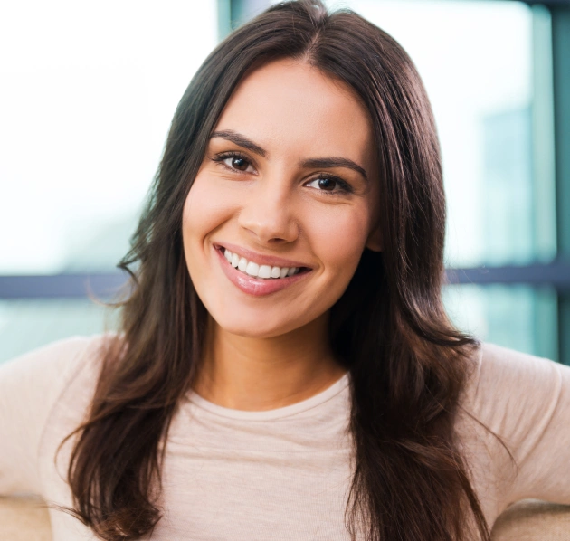 Porcelain and Non-Invasive Veneers